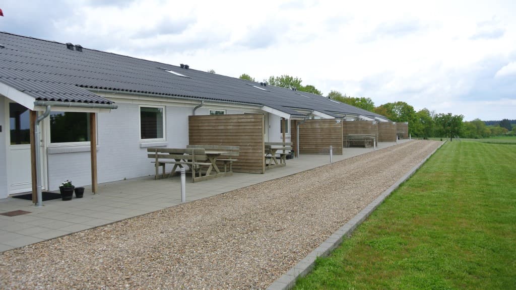 Fitting Village holiday - Apartment row