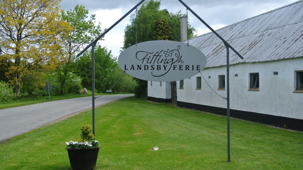 Arrival at Fitting Landbyferie - Facade
