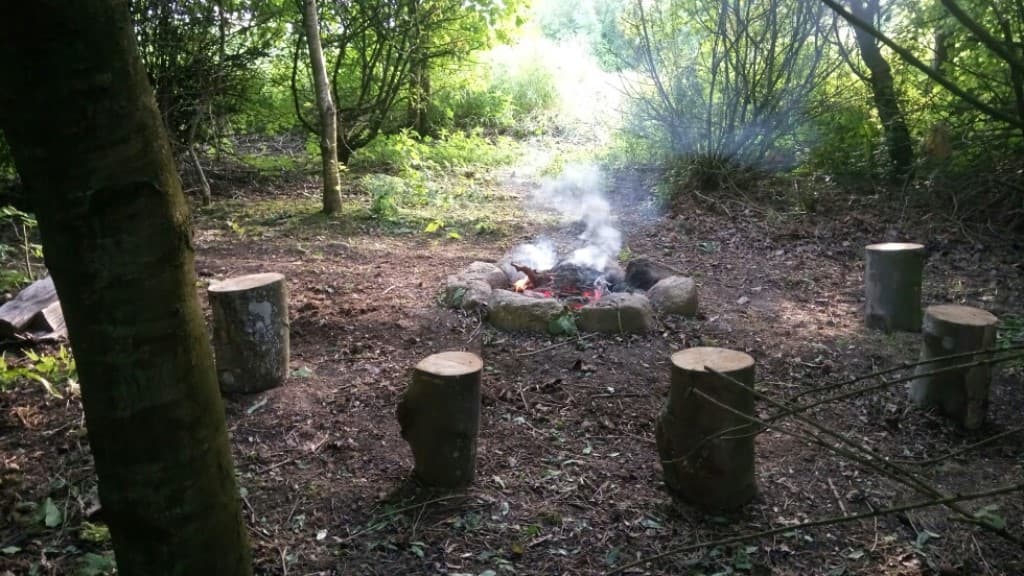 Fitting Village holiday - Campfire Image