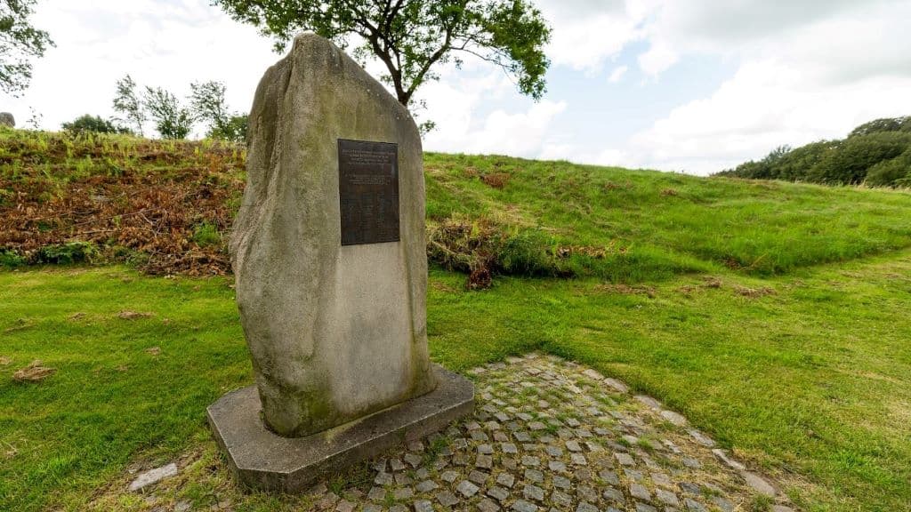 The Airmen's stone in Rebild Bakker
