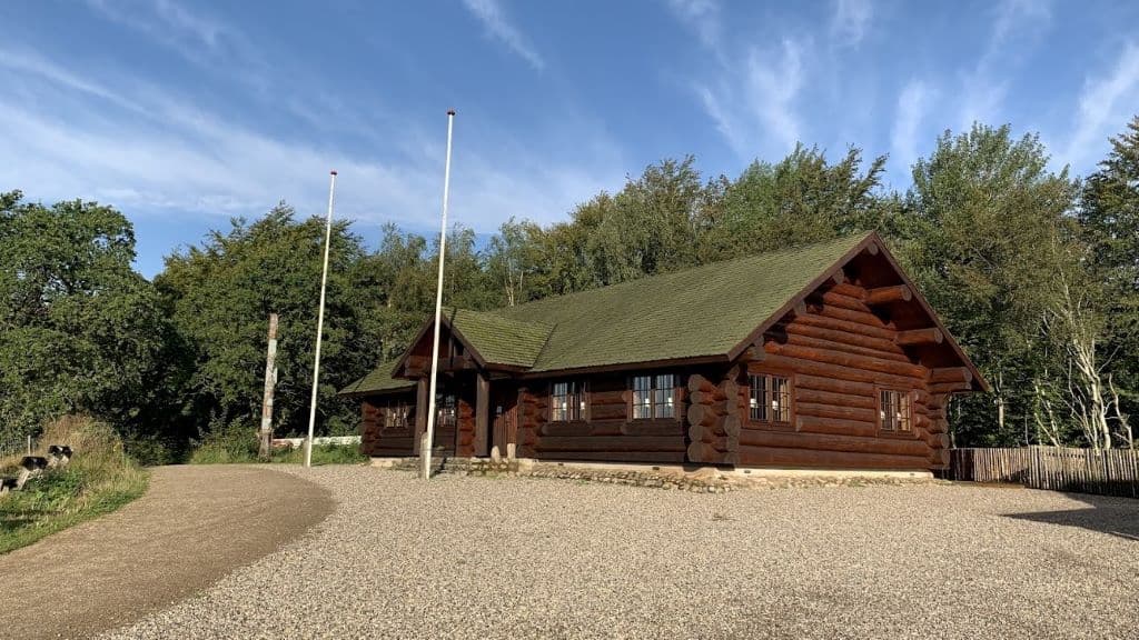 Lincoln Log Cabin 