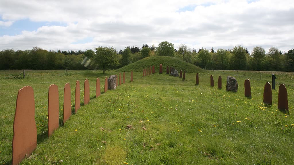 The Bække Monuments, Klebæk Høje