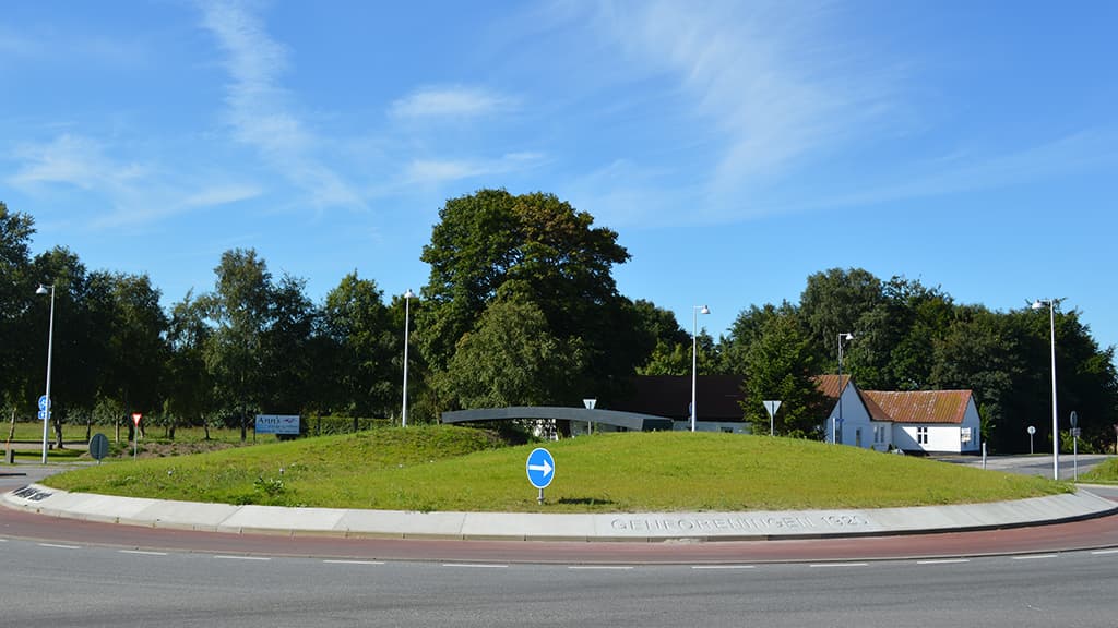 Reunion monument