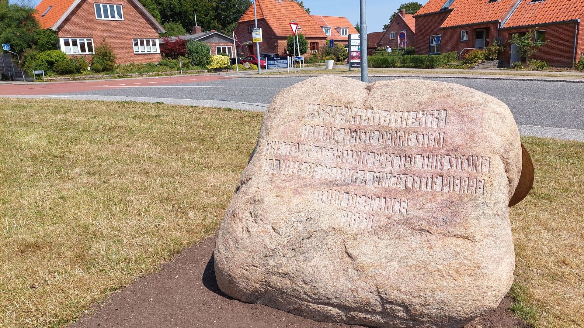 Ny Tour de France runesten i Jelling