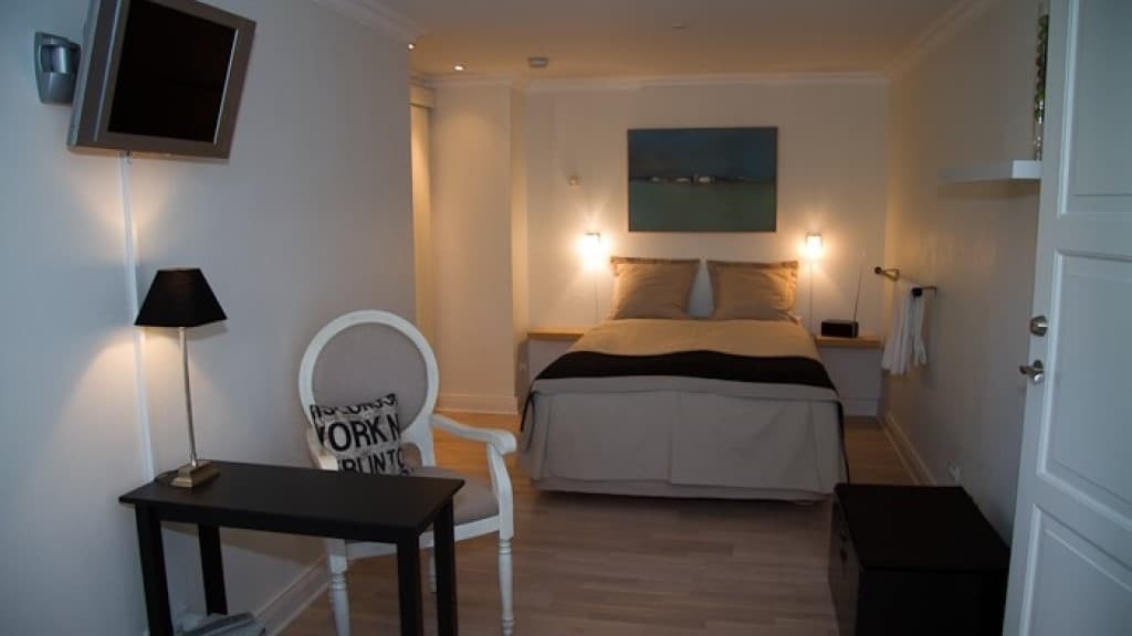 Marys house room