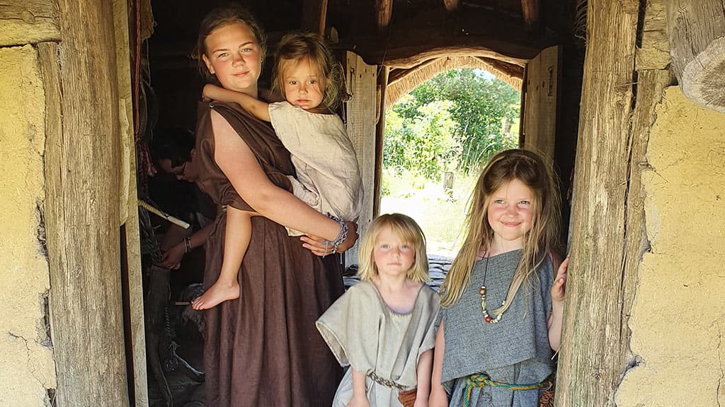 Lebe wie eine Familie in der Eisenzeit